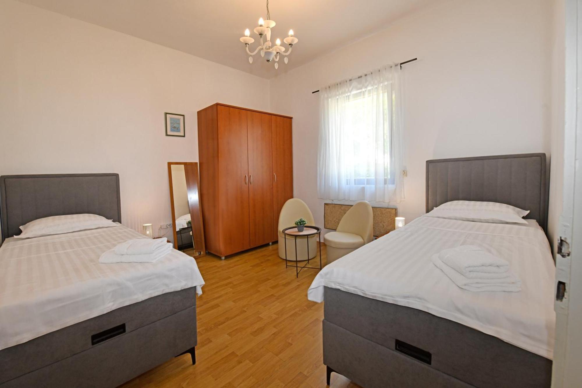 Apartment Herak *